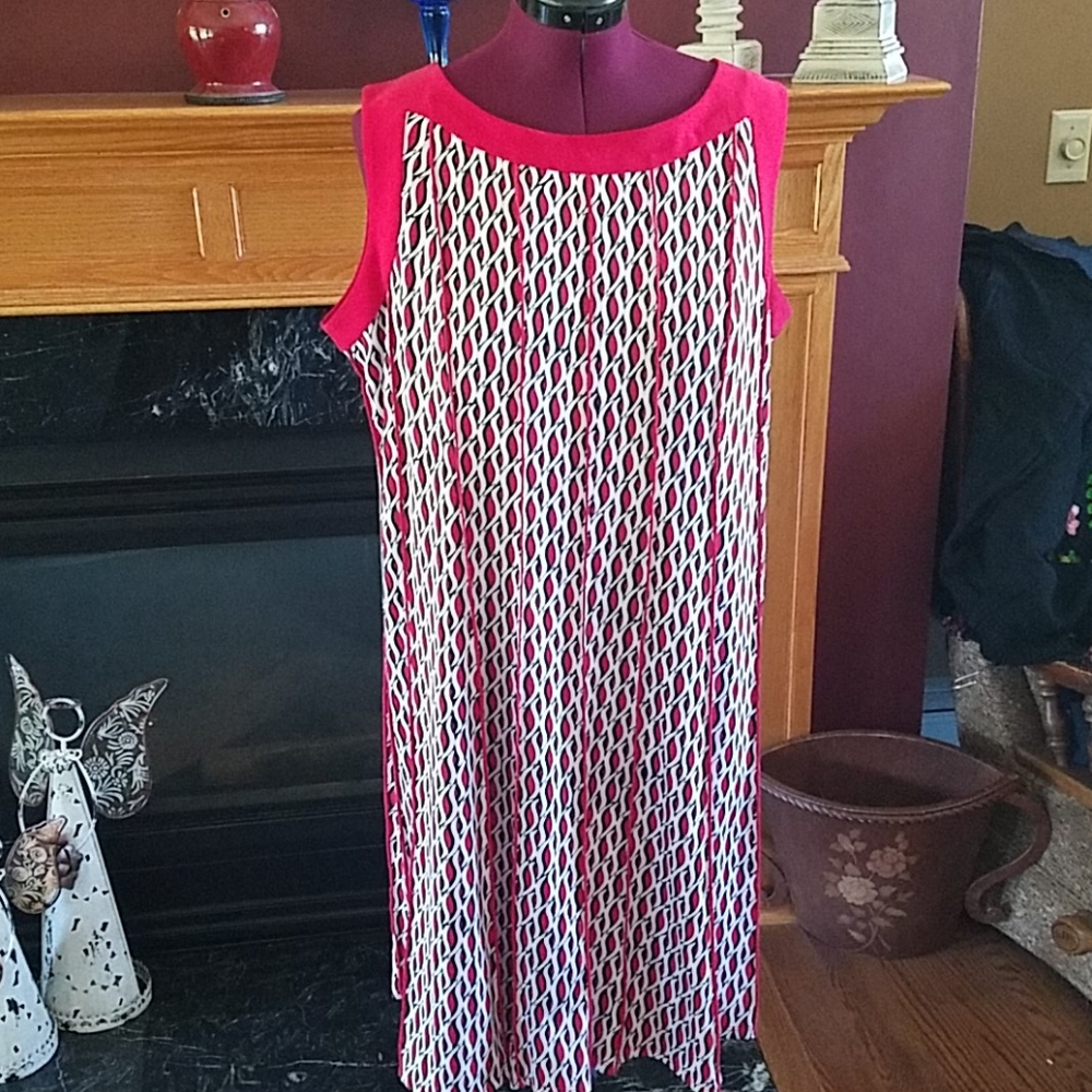 Perception 2xl pleated dress